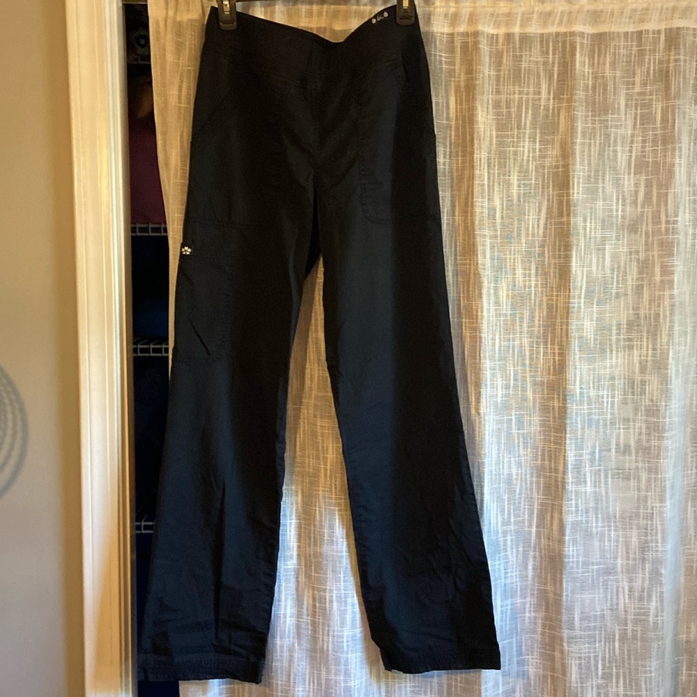 XSMALL TALL Black Koi Scrub bottoms/ 5 pockets